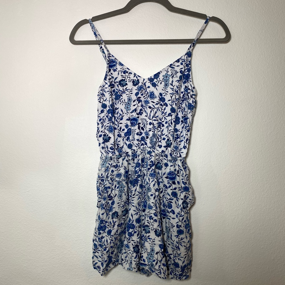 H&M blue flower romper - Picture 1 of 1